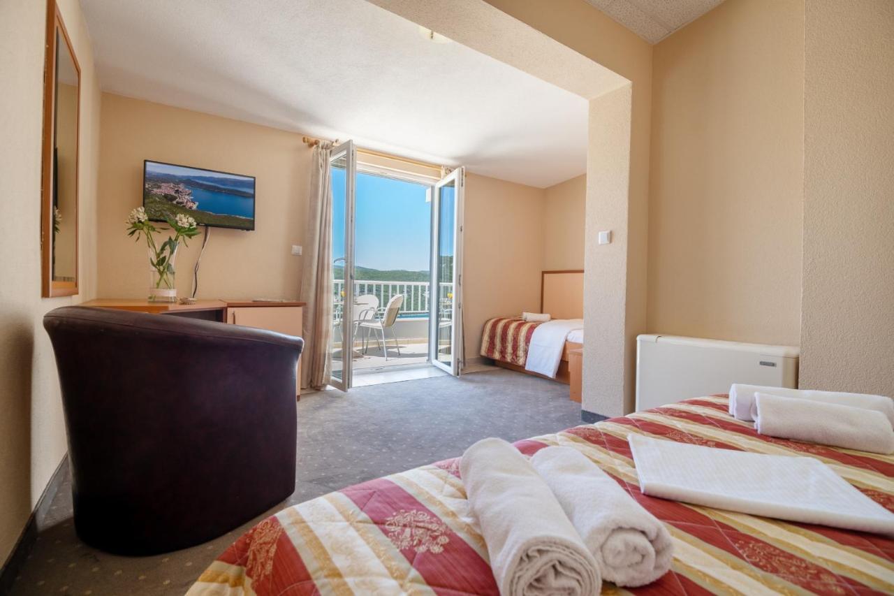 Hotel Luna Neum Kültér fotó